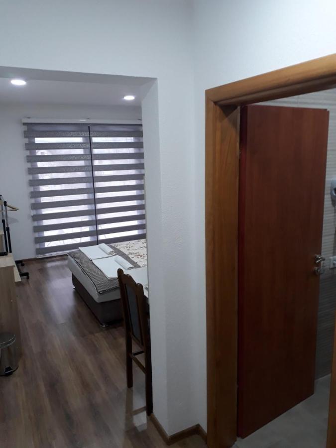 Apartments Karic Aerodrom Tuzla Dubrave Gornje Exterior photo