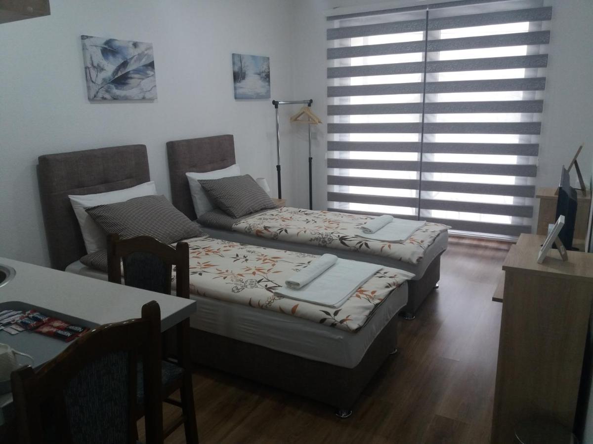 Apartments Karic Aerodrom Tuzla Dubrave Gornje Exterior photo