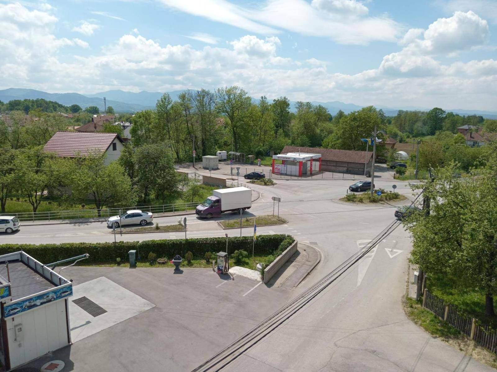 Apartments Karic Aerodrom Tuzla Dubrave Gornje Exterior photo